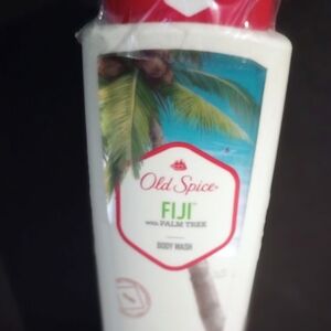 Old Spice Fiji with Palm Tree Body Wash - Red and White